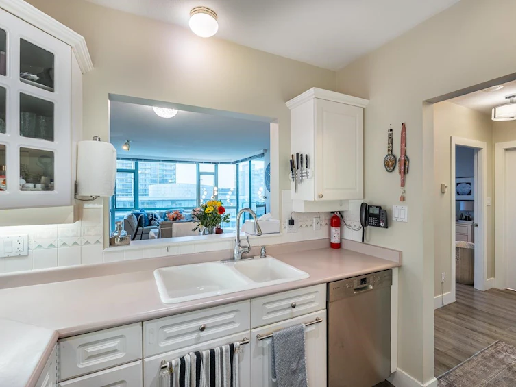 903-140 E 14th Street, North Vancouver, BC, V7L 2N3 - 21