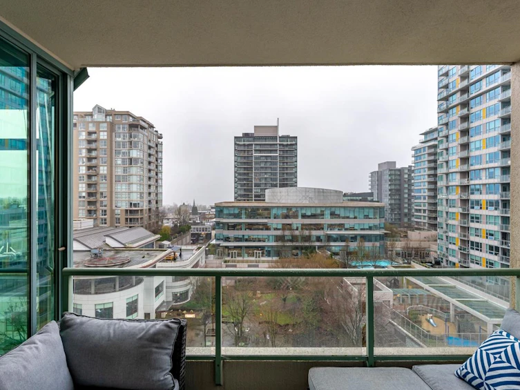 903-140 E 14th Street, North Vancouver, BC, V7L 2N3 - 28