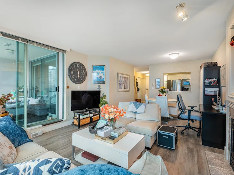 903-140 E 14th Street, North Vancouver, BC, V7L 2N3 - 7