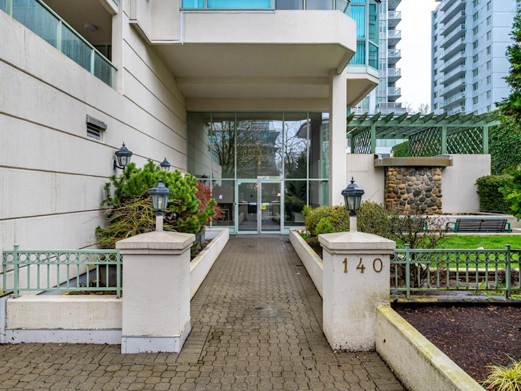 903-140 E 14th Street, North Vancouver, BC, V7L 2N3 - 35