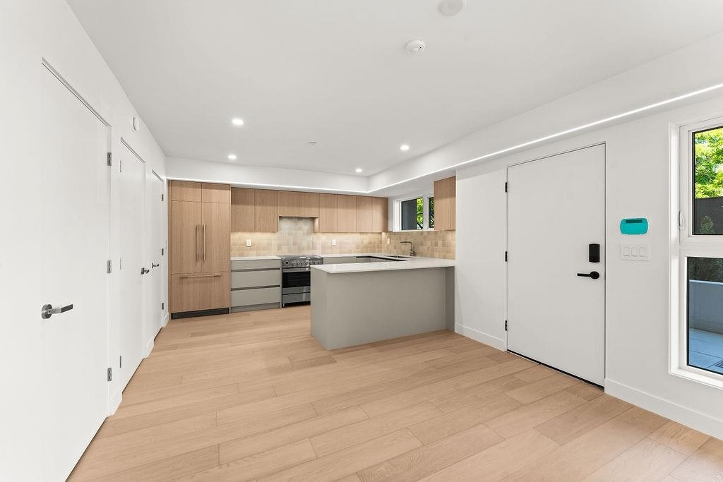 4516 Heather Street, Vancouver, BC, V5Z 2H9 - 10