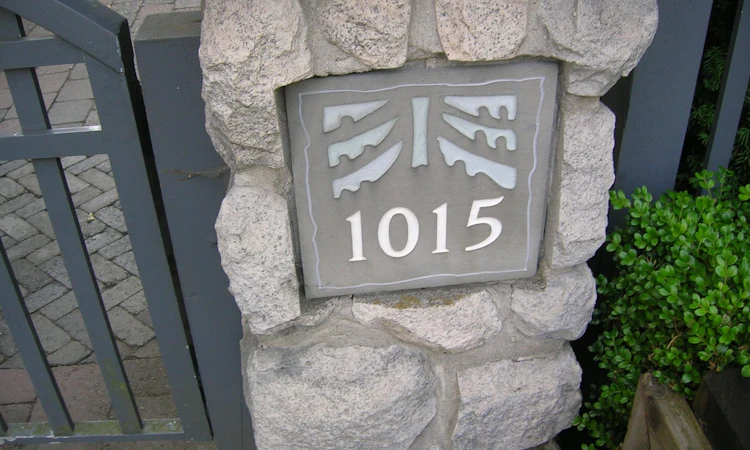 11-1015 Lynn Valley Road