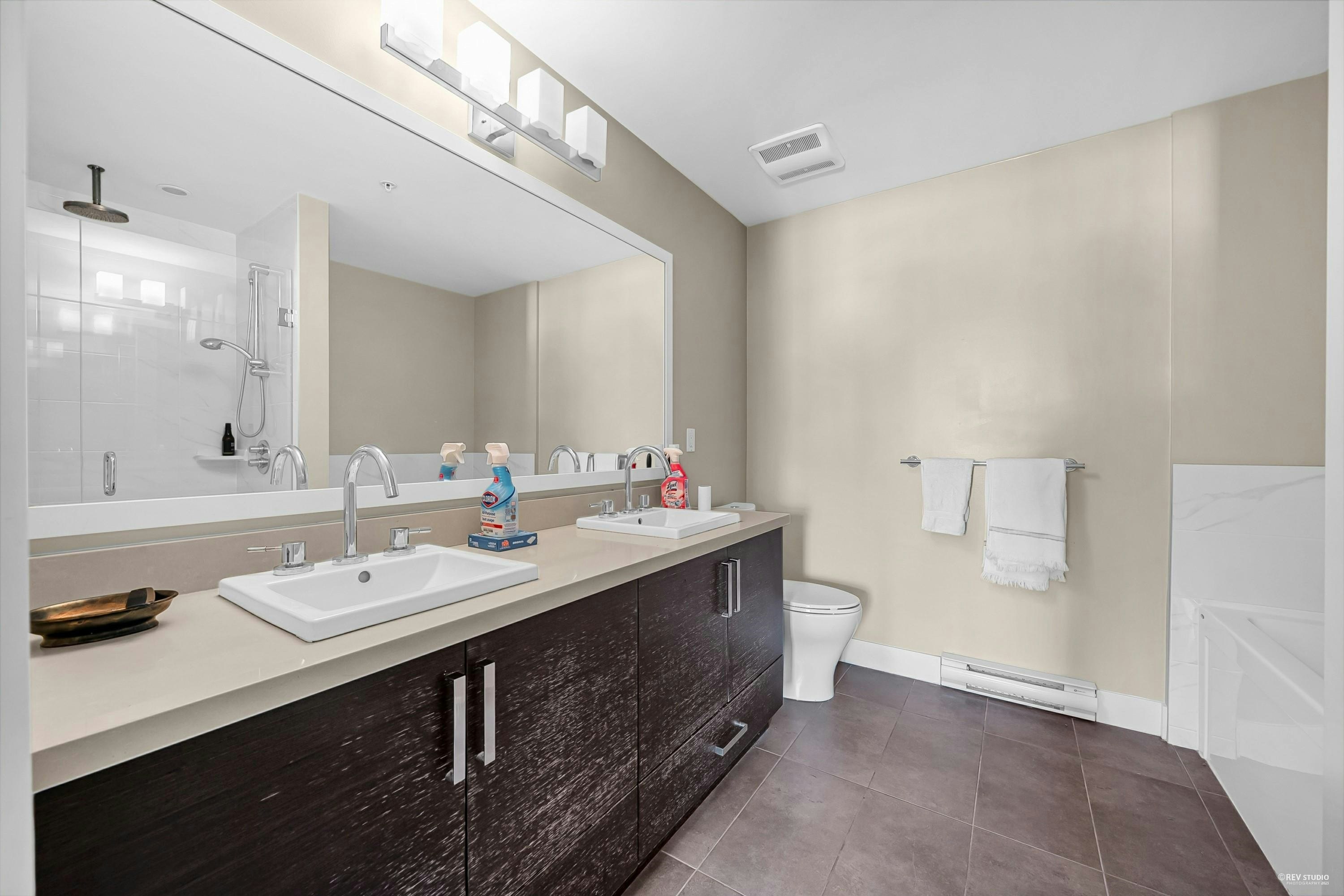 301-4710 Hastings Street, Burnaby, BC, V5C 2K7 - 13