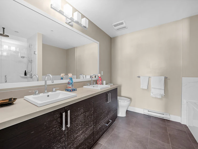 301-4710 Hastings Street, Burnaby, BC, V5C 2K7 - 13