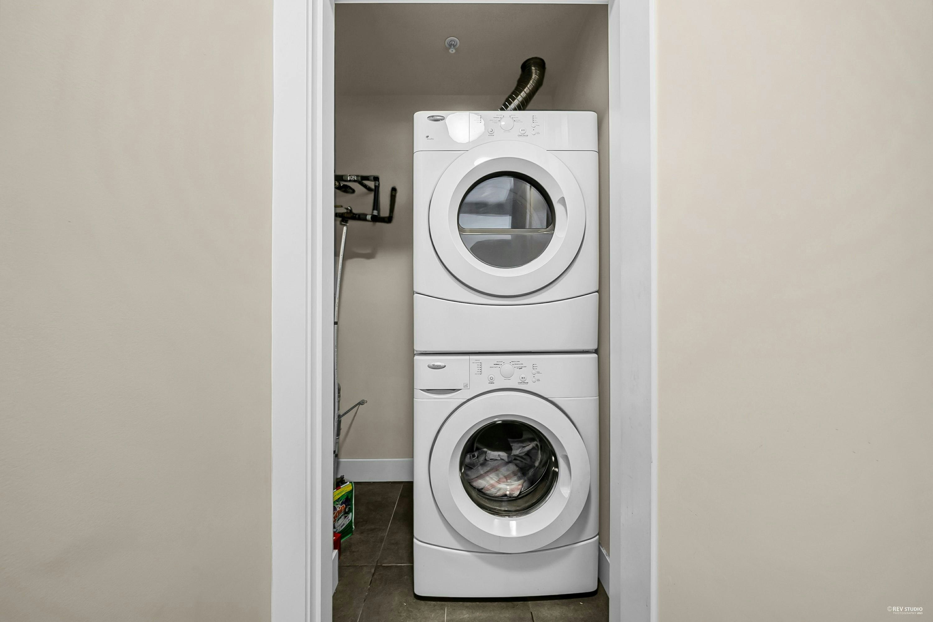 301-4710 Hastings Street, Burnaby, BC, V5C 2K7 - 6