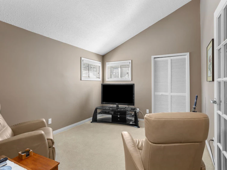 1747 Rufus Drive, North Vancouver, BC, V7J 3L8 - 16