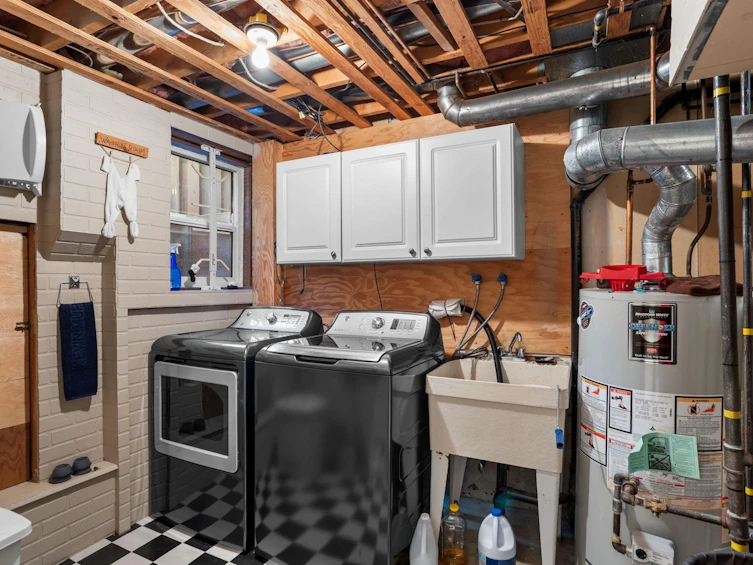 1747 Rufus Drive, North Vancouver, BC, V7J 3L8 - 32
