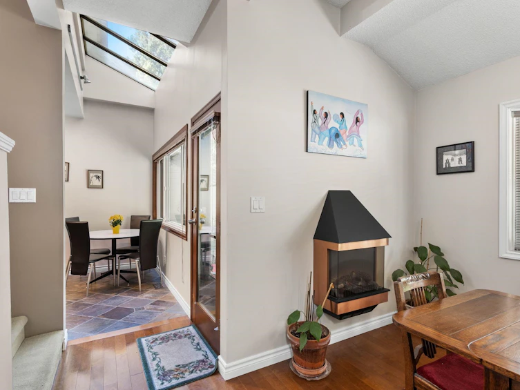 1747 Rufus Drive, North Vancouver, BC, V7J 3L8 - 10