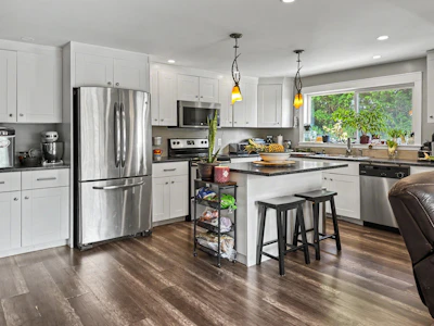 10-32151 Lougheed Highway - 5