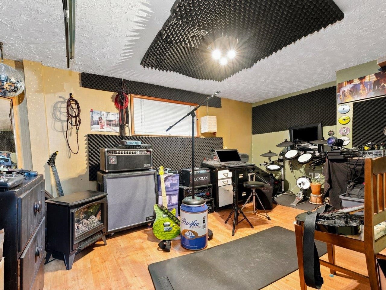3606 Carolina Street, Vancouver, BC, V5V 4B4 - 16