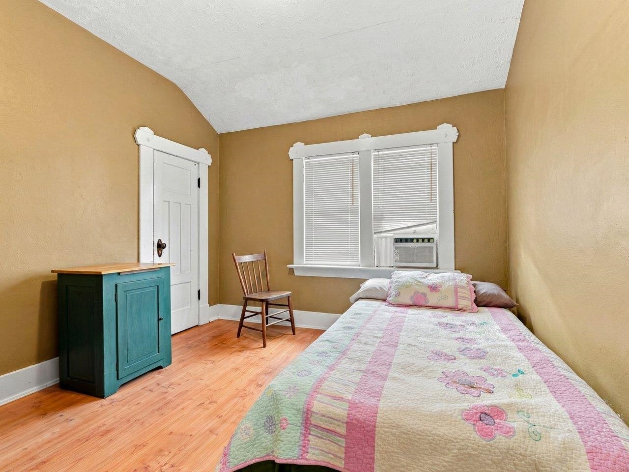 3606 Carolina Street, Vancouver, BC, V5V 4B4 - 12