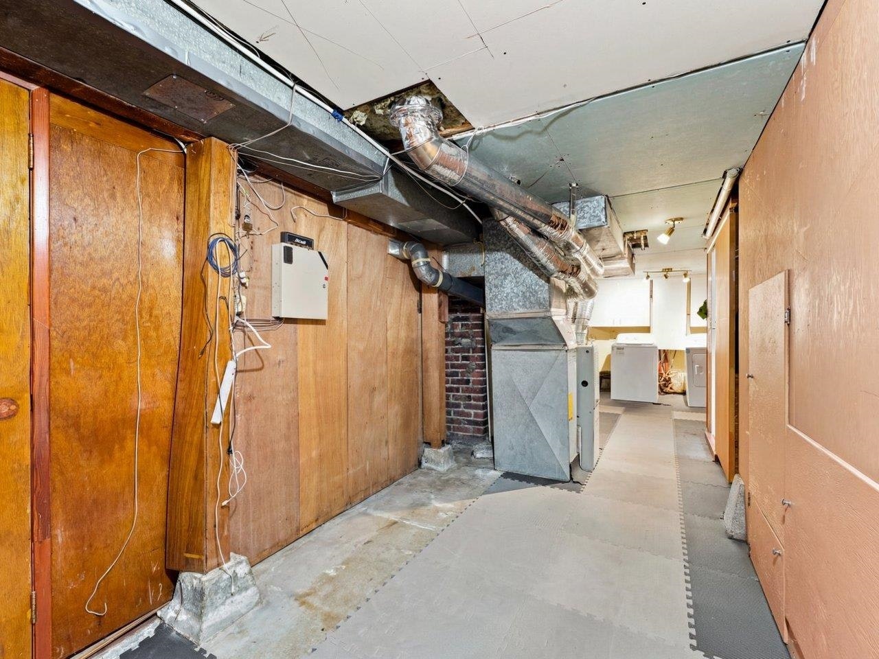 3606 Carolina Street, Vancouver, BC, V5V 4B4 - 19