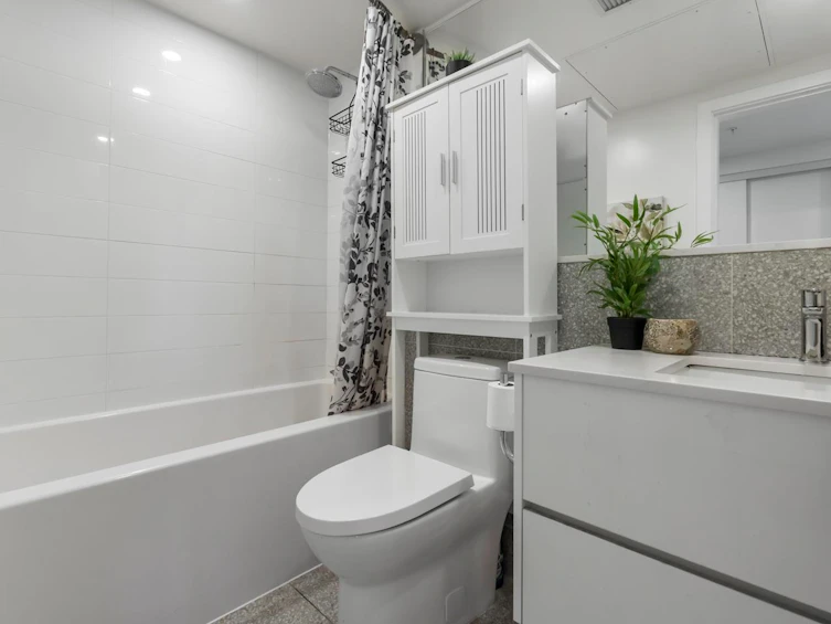 308-10428 Whalley Boulevard, Surrey, BC, V3T 0W2 - 9