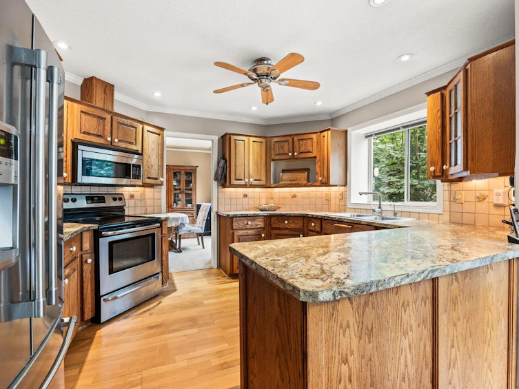 5455 184a Street, Surrey, BC, V3S 8L4 - 14