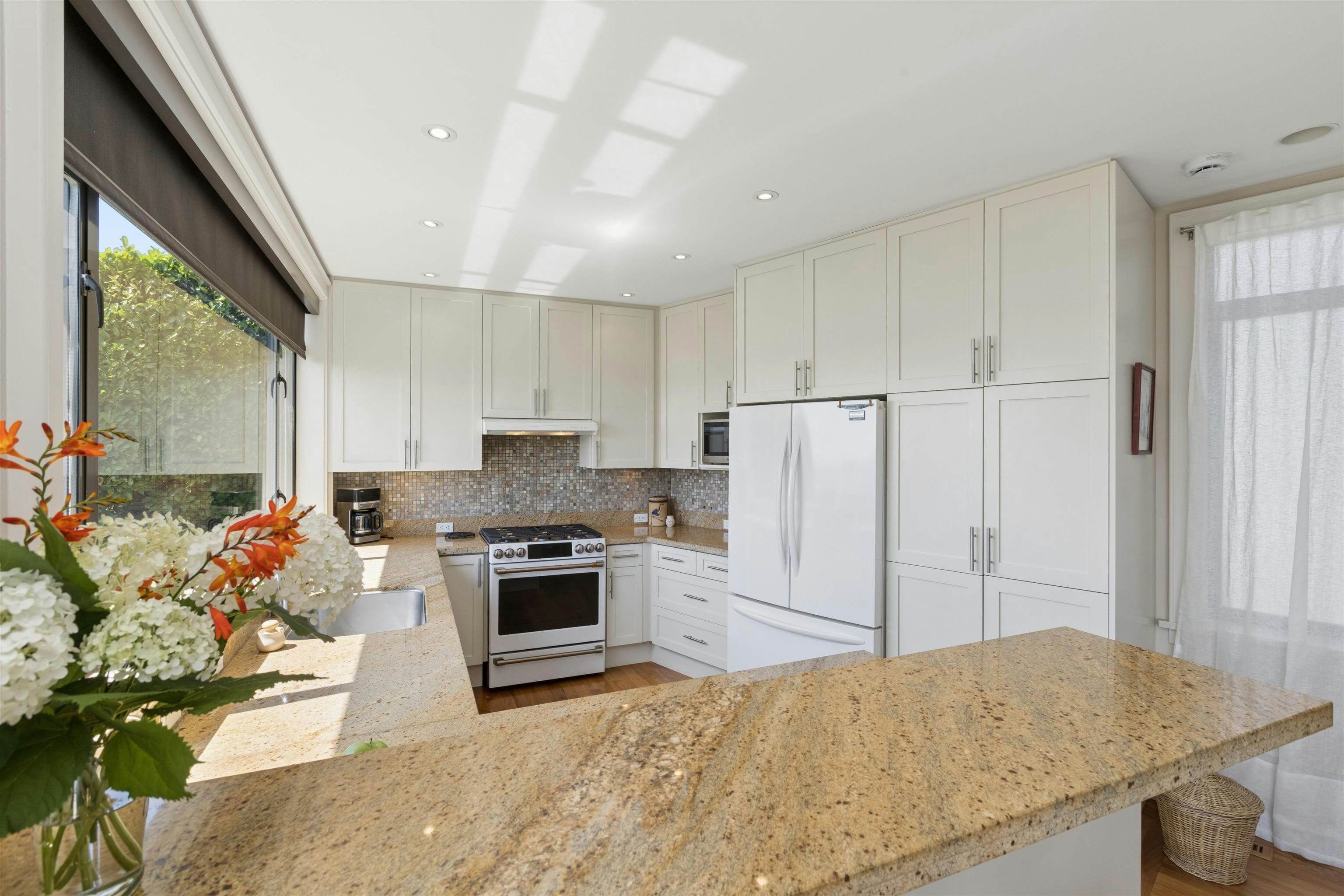 2621 Bellevue Avenue, West Vancouver, BC, V7V 1E5 - 8