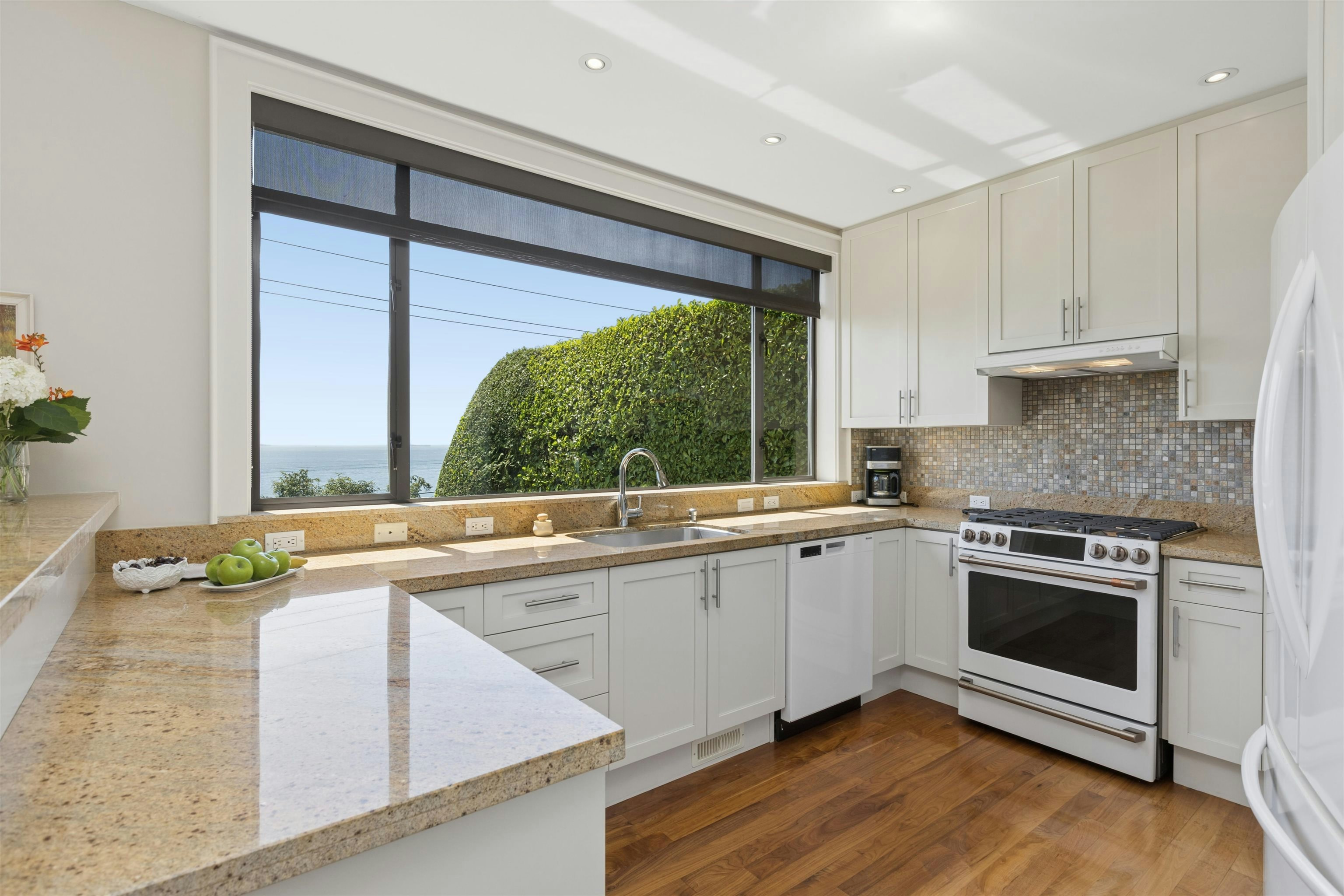 2621 Bellevue Avenue, West Vancouver, BC, V7V 1E5 - 7