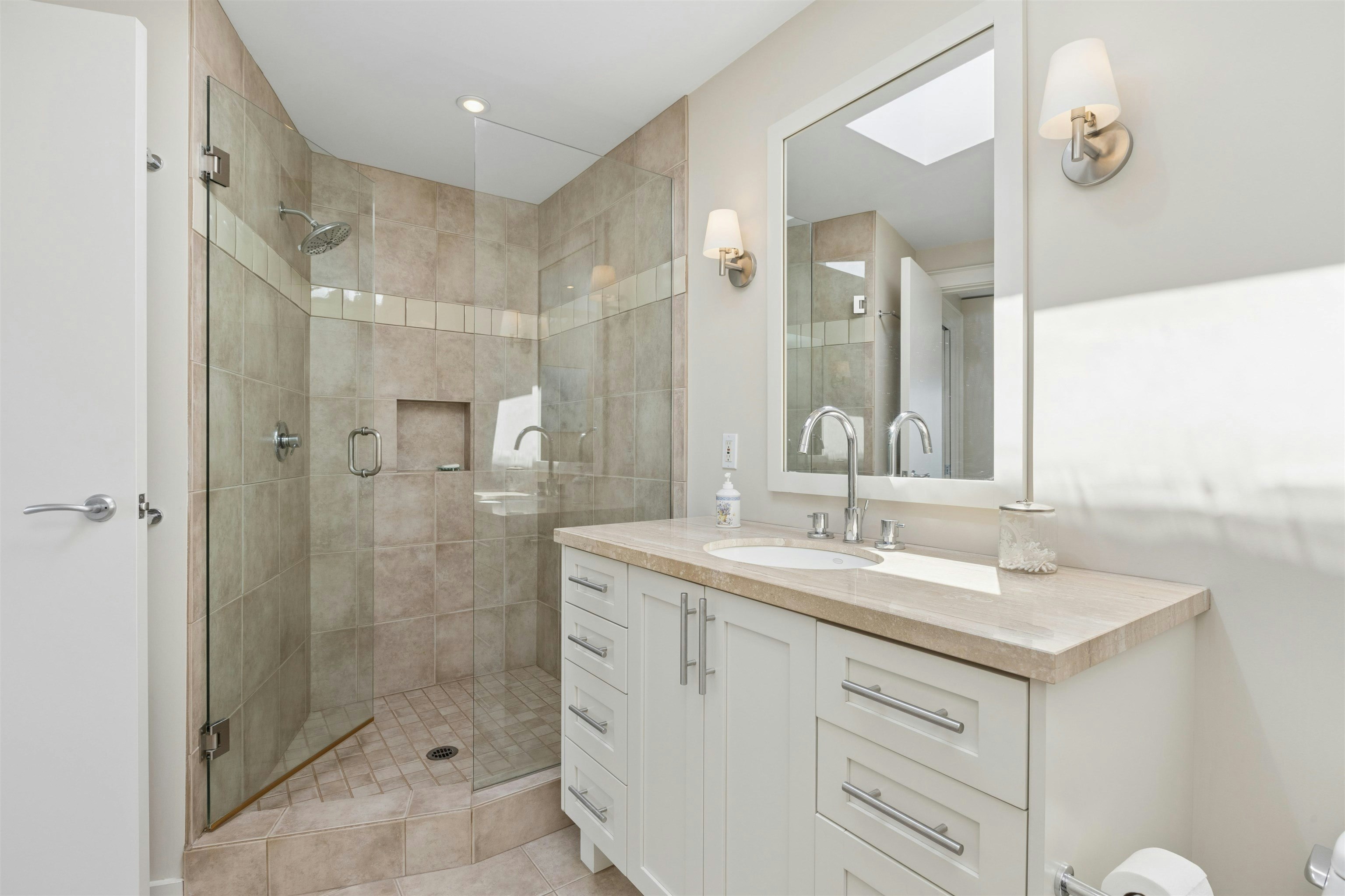 2621 Bellevue Avenue, West Vancouver, BC, V7V 1E5 - 16