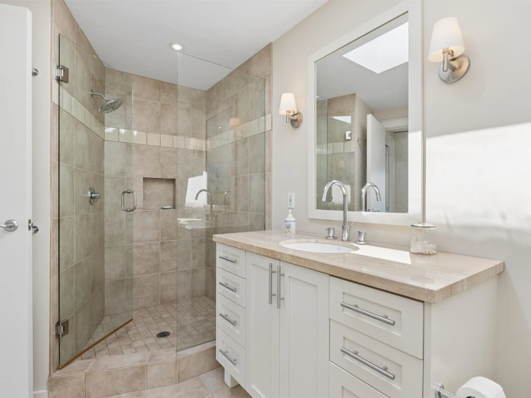 2621 Bellevue Avenue, West Vancouver, BC, V7V 1E5 - 16