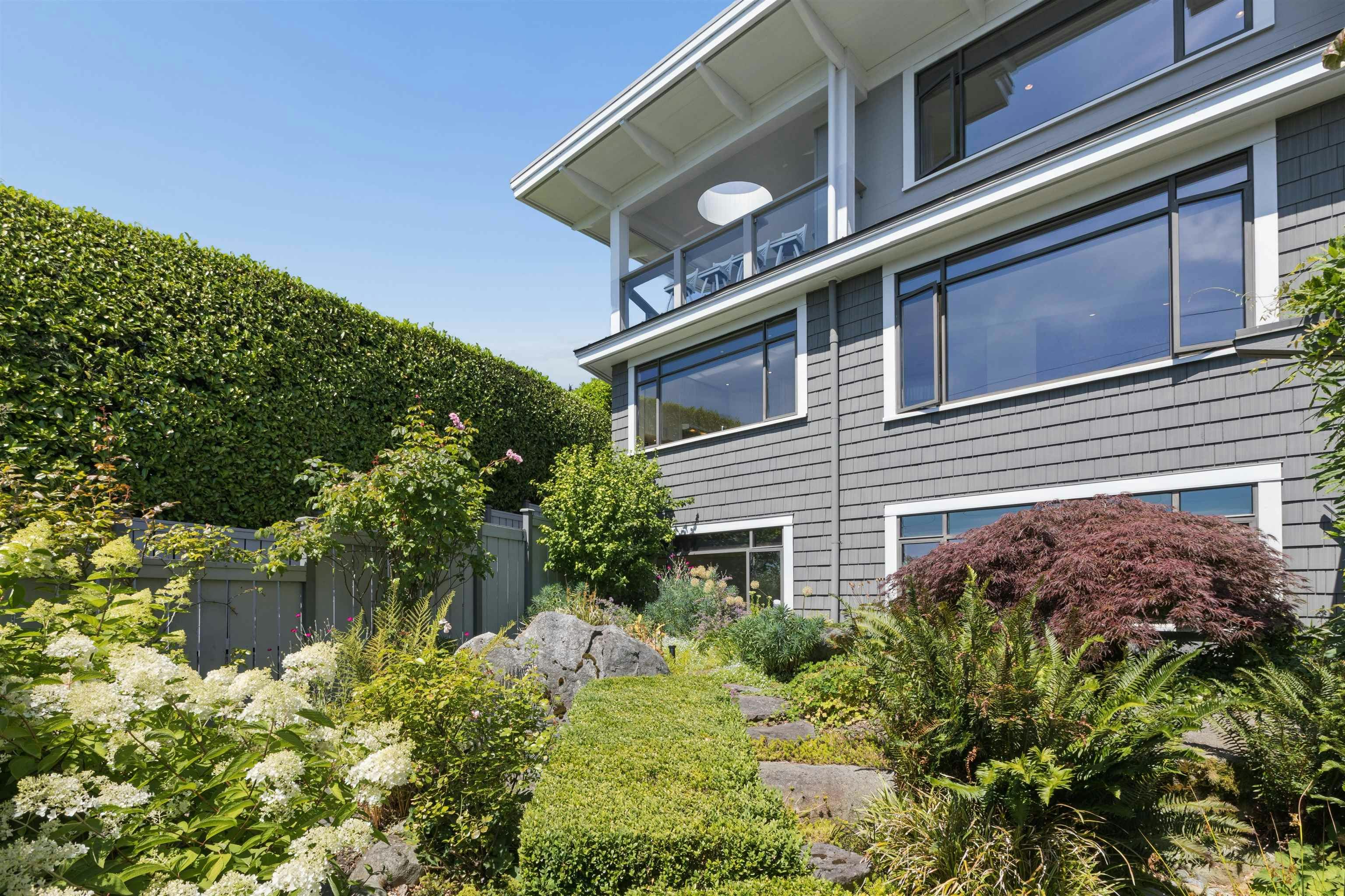 2621 Bellevue Avenue, West Vancouver, BC, V7V 1E5 - 38