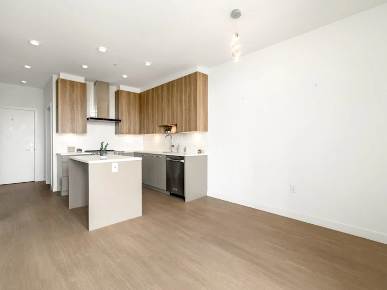 614-7599 15th Street, Burnaby, BC, V3N 0H9 - 6