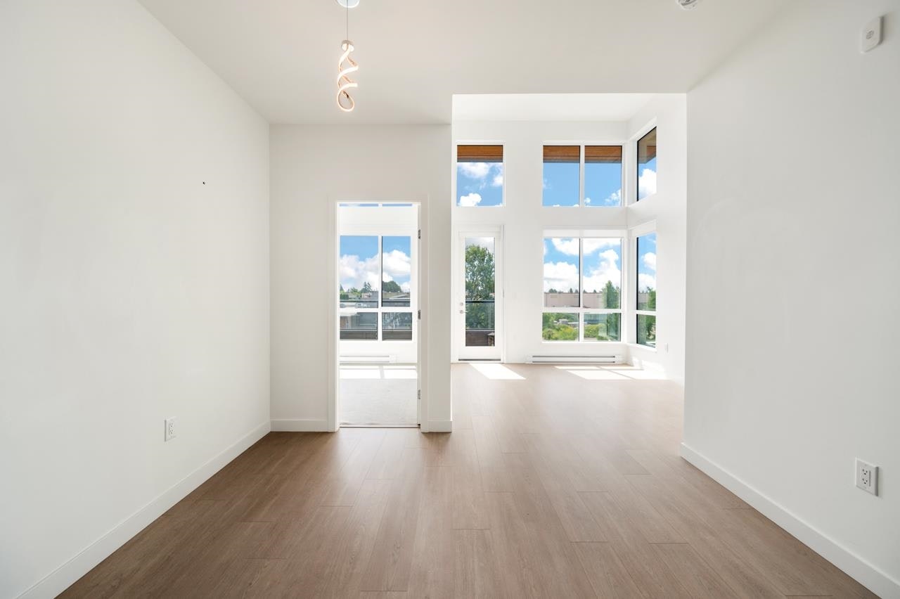 614-7599 15th Street, Burnaby, BC, V3N 0H9 - 7