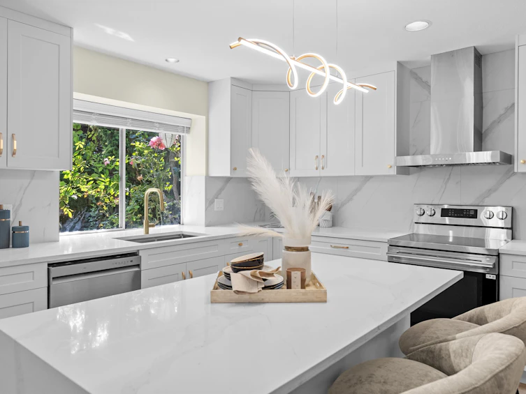 12051 Imperial Drive, Richmond, BC, V7E 6J5 - 9
