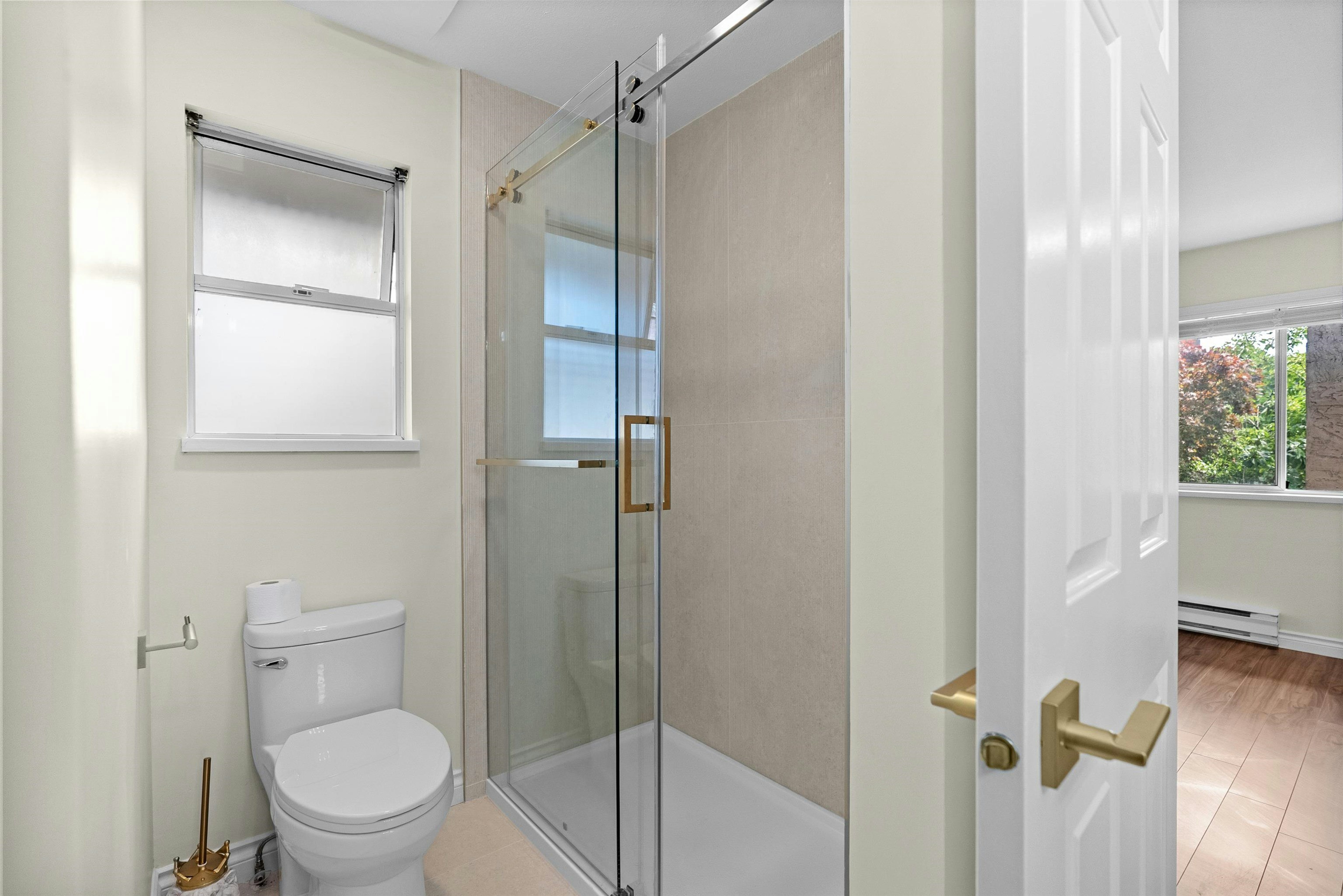 12051 Imperial Drive, Richmond, BC, V7E 6J5 - 27