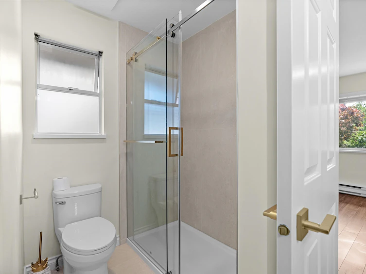 12051 Imperial Drive, Richmond, BC, V7E 6J5 - 27