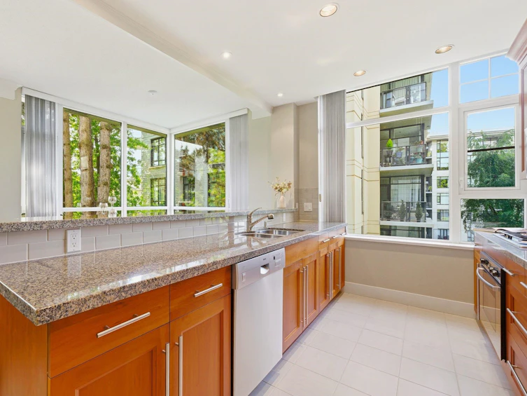 305-4759 Valley Drive, Vancouver, BC, V6J 4B7 - 5