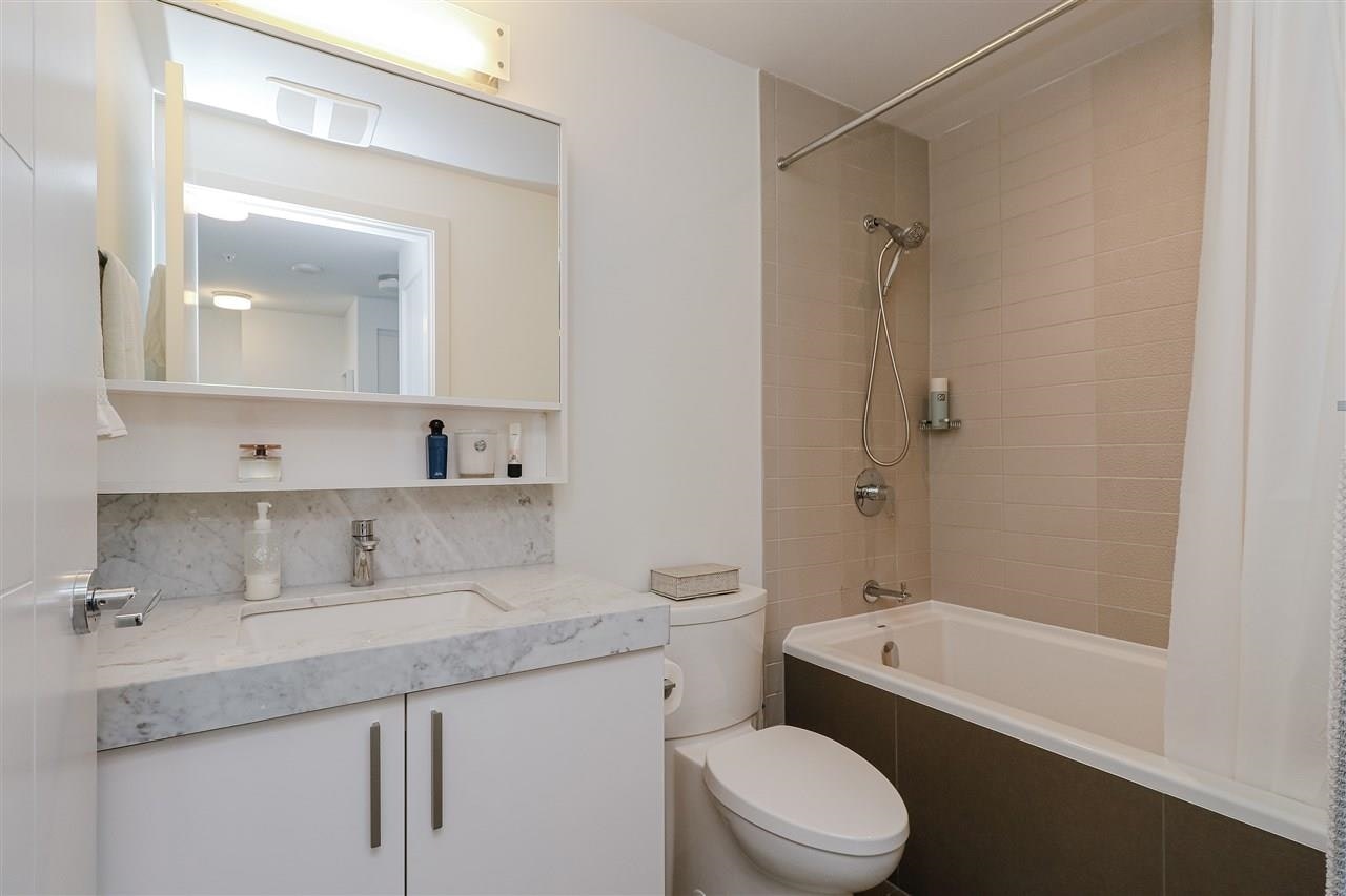1110-5599 Cooney Road, Richmond, BC, V6X 0N8 - 6
