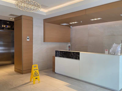 1110-5599 Cooney Road - 2