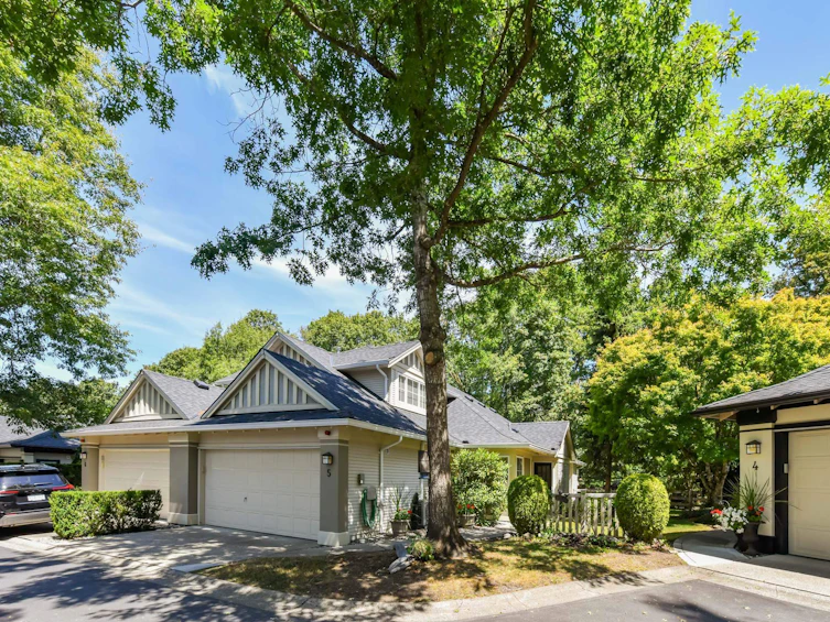 5-17917 68 Avenue, Surrey, BC, V3S 9C8