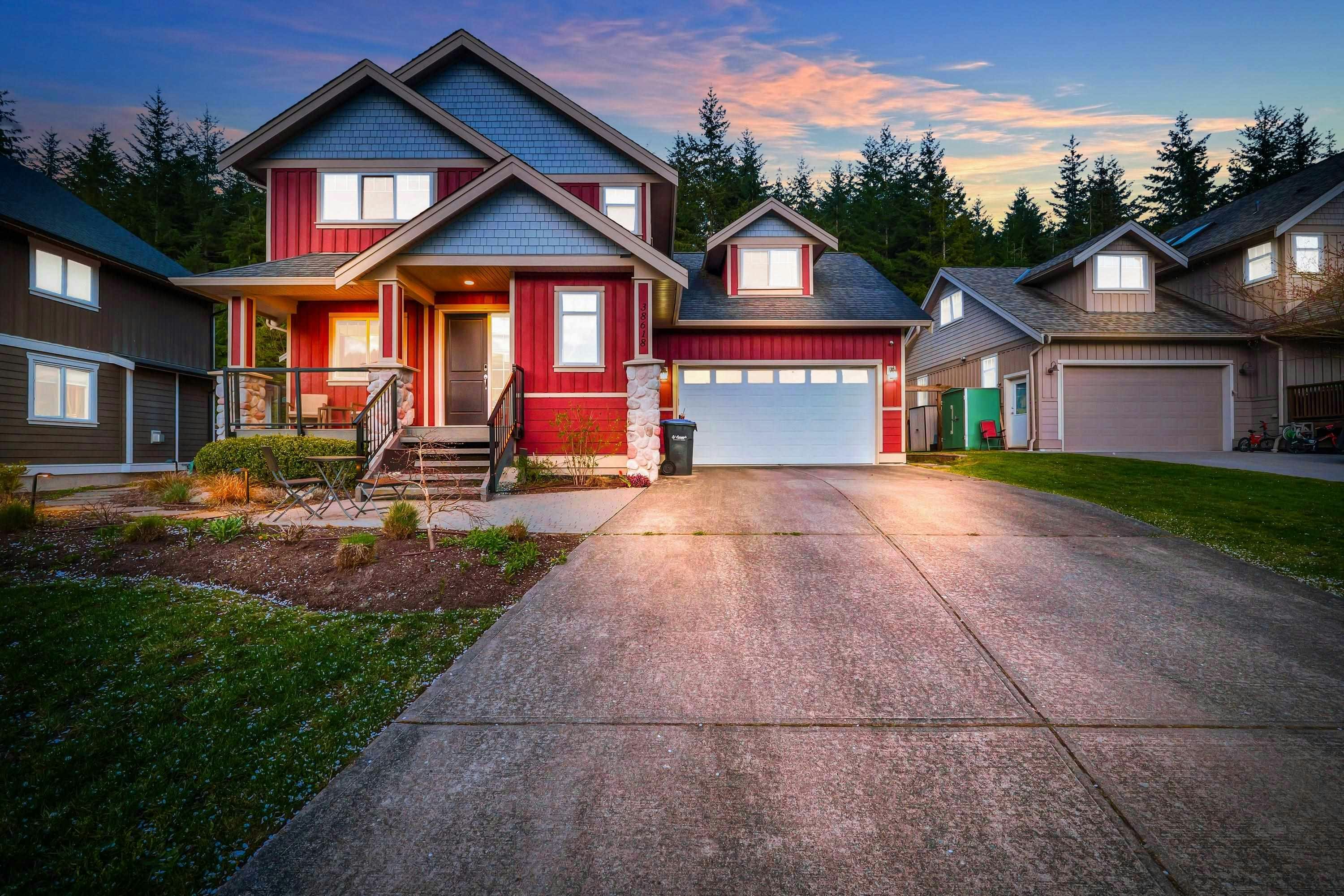 38618 Cherry Drive, Squamish, BC, V8B 0C2 - 8