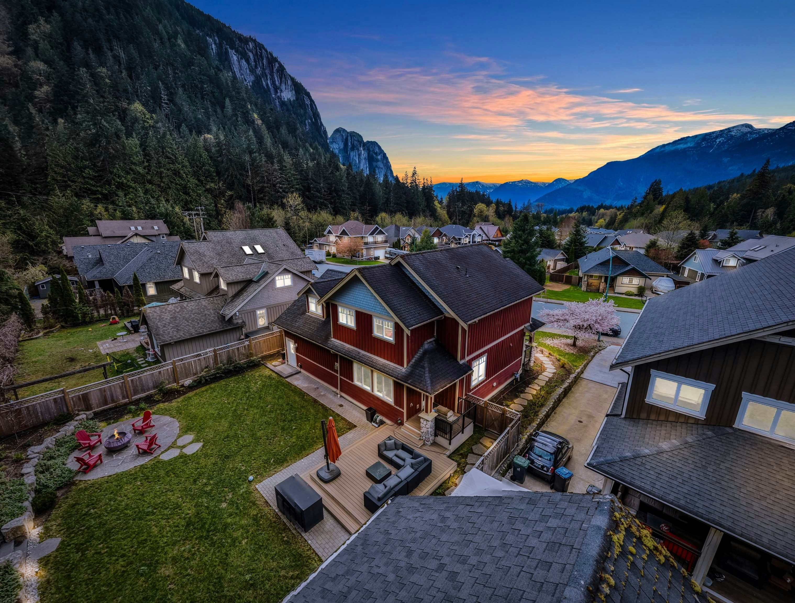38618 Cherry Drive, Squamish, BC, V8B 0C2 - 30