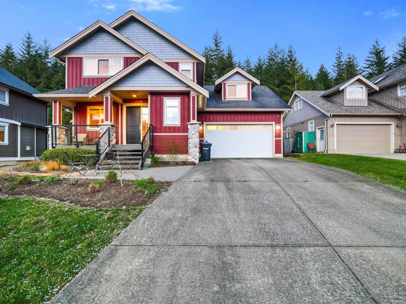 38618 Cherry Drive, Squamish BC V0N 0C2