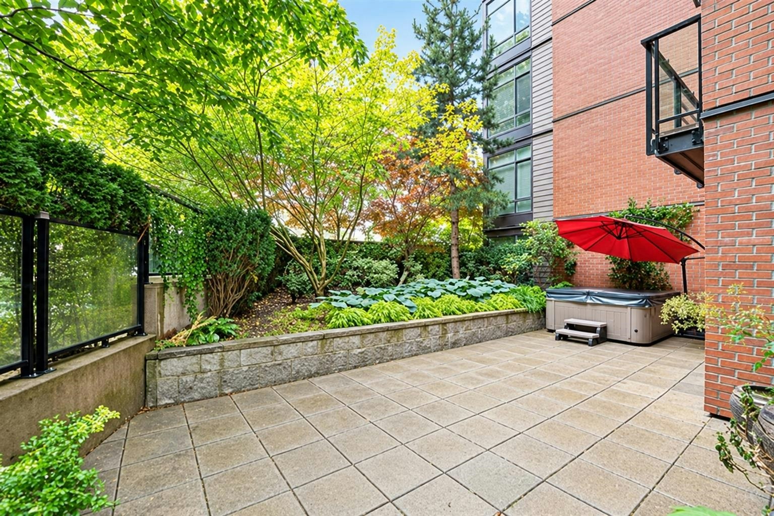 105-733 W 3rd Street, North Vancouver, BC, V7M 0C8