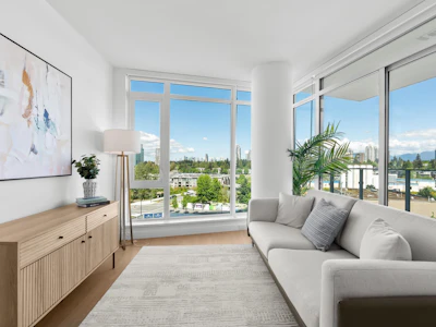 602-7683 Park Crescent - 2