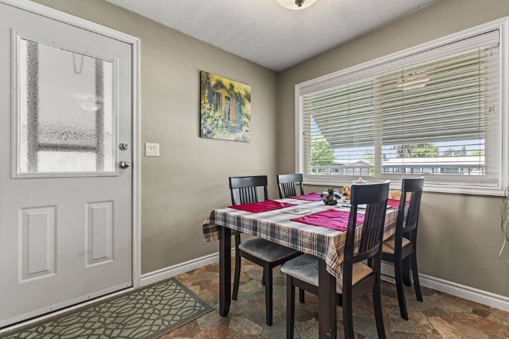 9758 Linwood Street, Chilliwack, BC, V2P 5L5 - 10