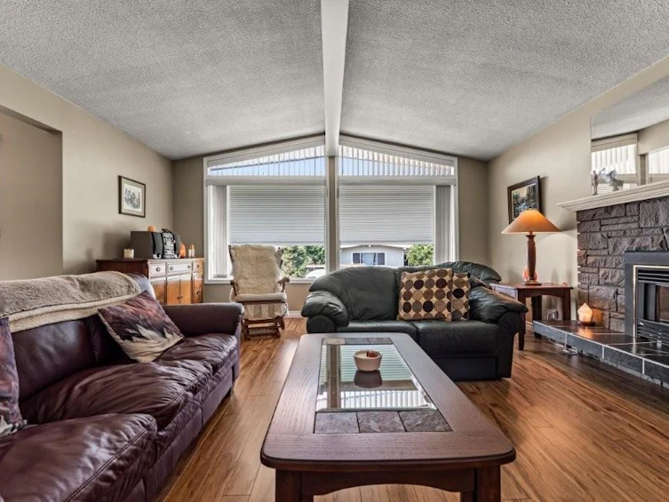 9758 Linwood Street, Chilliwack, BC, V2P 5L5 - 11