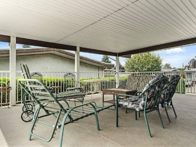 9758 Linwood Street, Chilliwack, BC, V2P 5L5 - 32