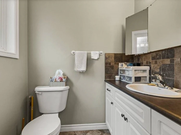 9758 Linwood Street, Chilliwack, BC, V2P 5L5 - 19