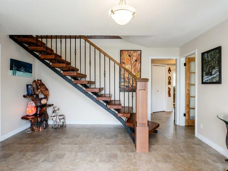 9758 Linwood Street, Chilliwack, BC, V2P 5L5 - 4