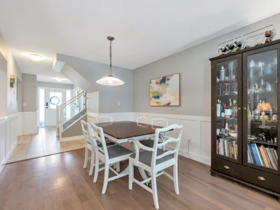 2-5600 Ladner Trunk Road - 5