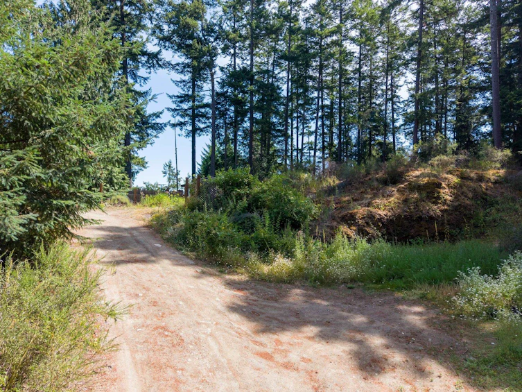4622 Sailor Road, Pender Island, BC, V0N 2M0 - 4