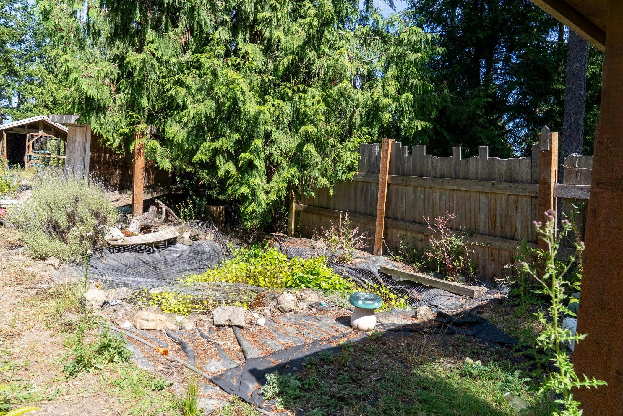 4622 Sailor Road, Pender Island, BC, V0N 2M0 - 13
