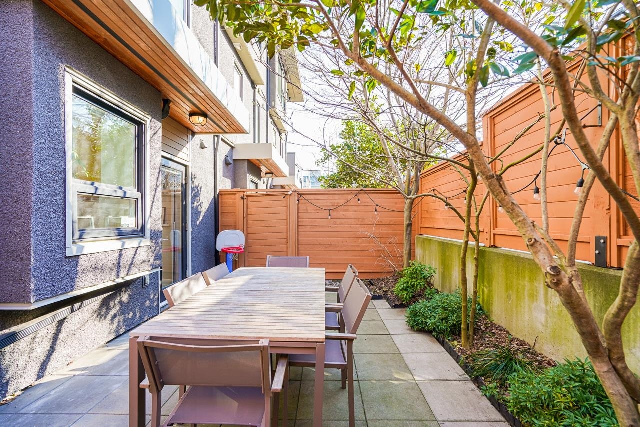 2330 Windsor Street, Vancouver, BC, V5T 3Z5 - 13