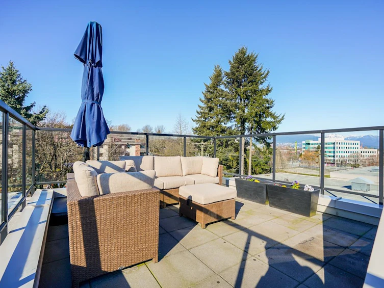 2330 Windsor Street, Vancouver, BC, V5T 3Z5 - 31