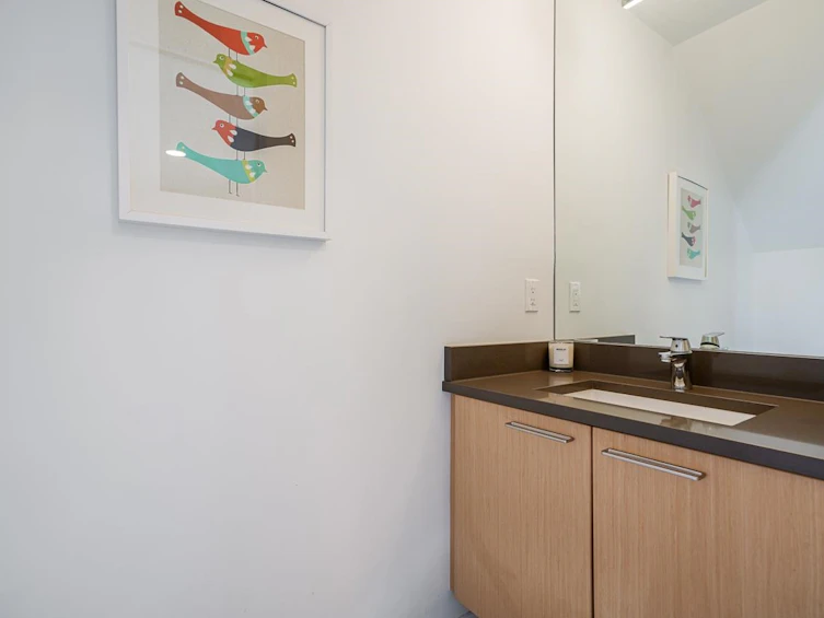 2330 Windsor Street, Vancouver, BC, V5T 3Z5 - 14