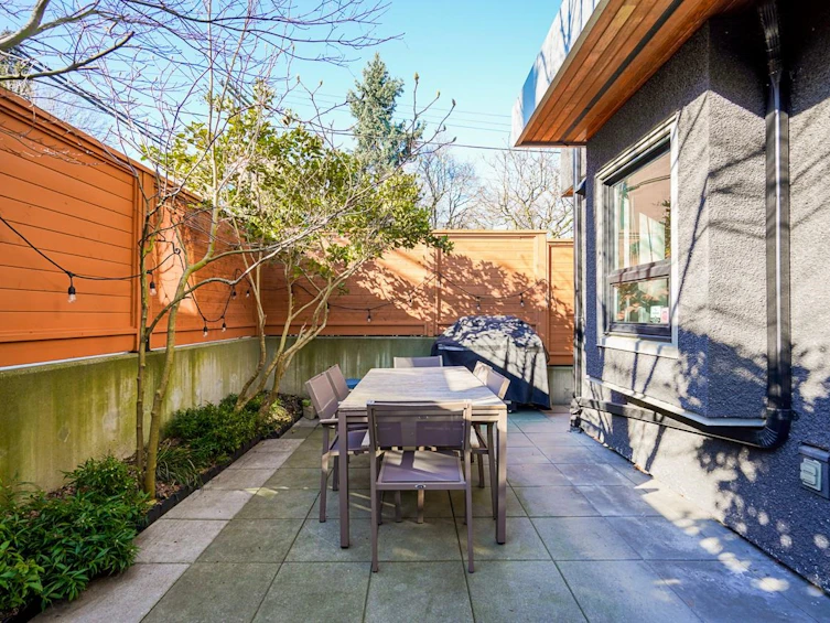 2330 Windsor Street, Vancouver, BC, V5T 3Z5 - 12