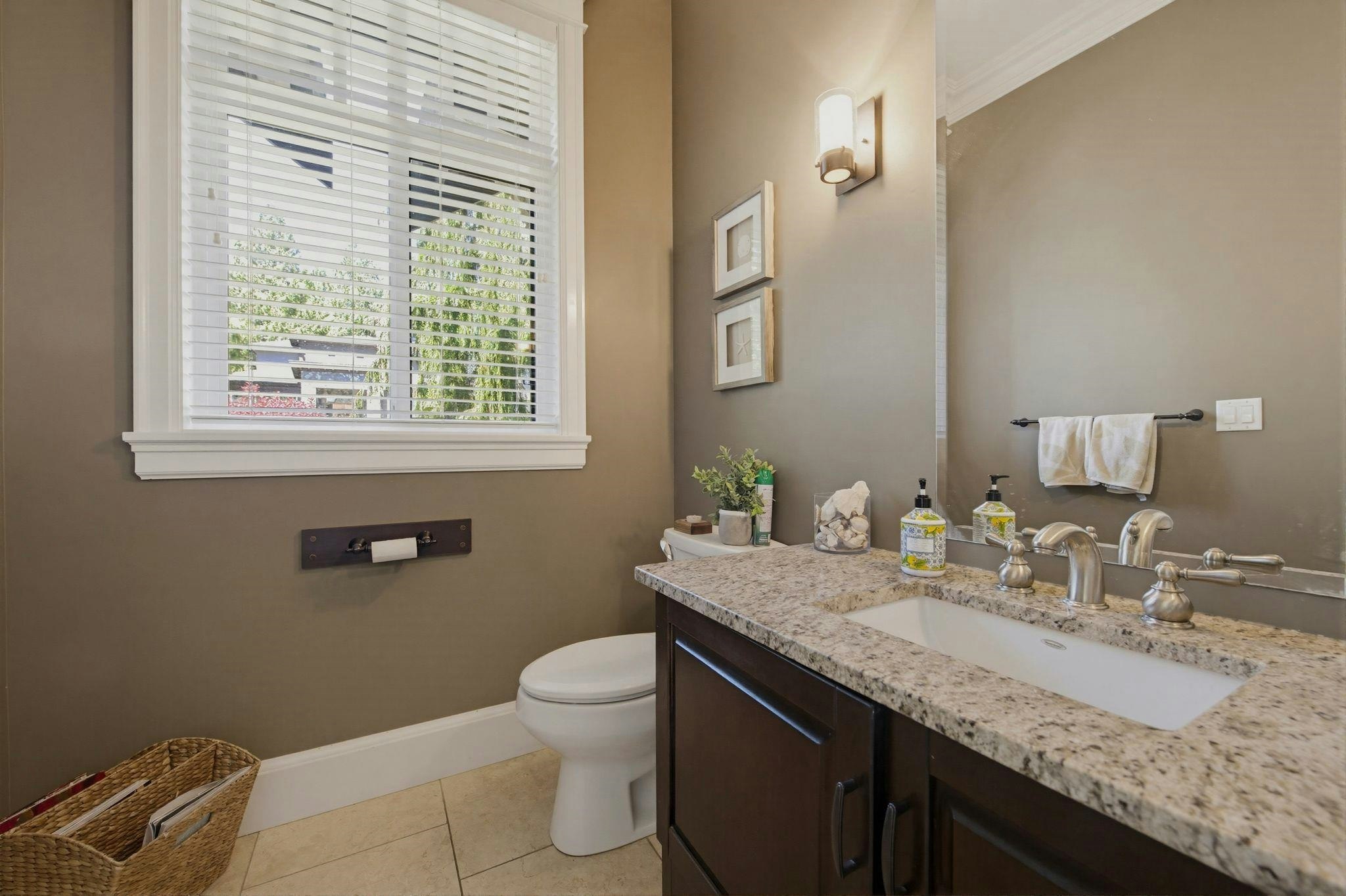 13536 14 Avenue, Surrey, BC, V4A 5H5 - 13